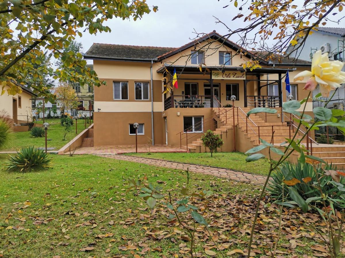 Vila Zuela บูเซียช ภายนอก รูปภาพ